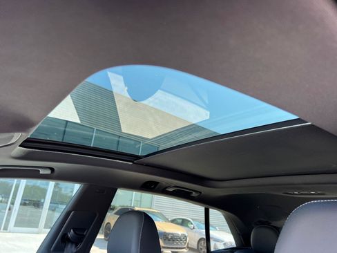 Used 2019 Audi Q8 Premium Plus AWD/4WD image 34