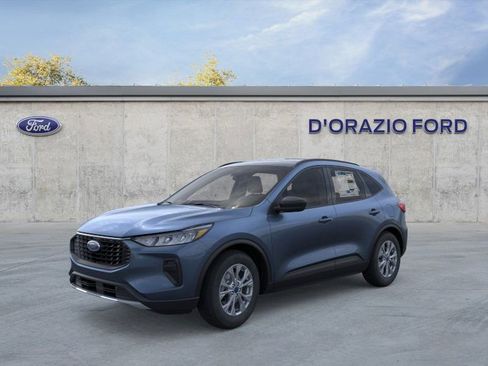 New 2026 Ford Escape Active w/ Tech Pack #1 AWD/4WD image 1
