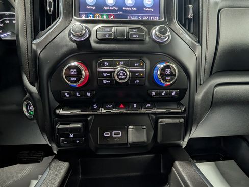 Used 2022 GMC Sierra 1500 AT4 AWD/4WD image 24