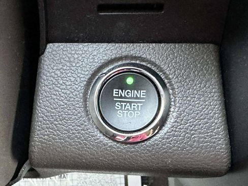 Used 2019 Ford Expedition Limited w/ Equipment Group 301A AWD/4WD image 44