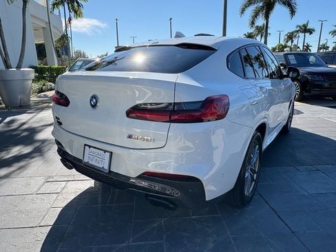 Used 2021 BMW X4 M40i w/ Premium Package image 9