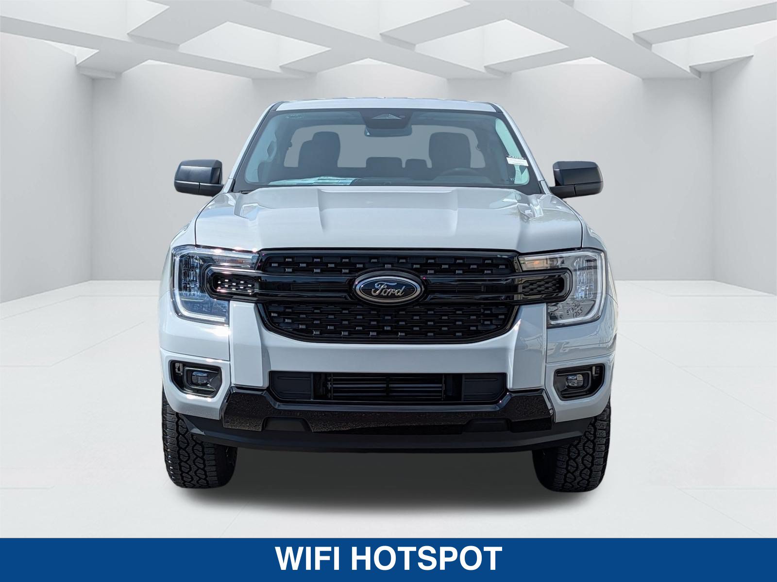 New 2026 Ford Ranger XLT w/ Black Appearance Package RWD image 10