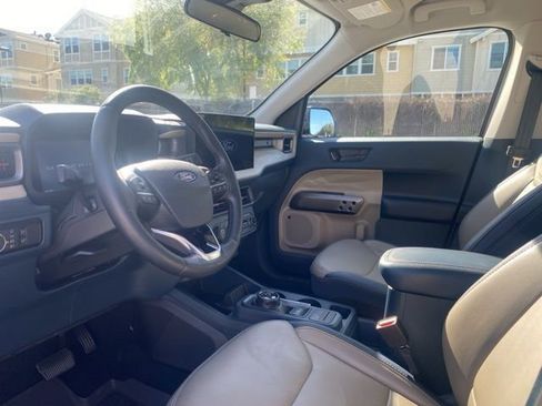 Used 2025 Ford Maverick Lariat image 10