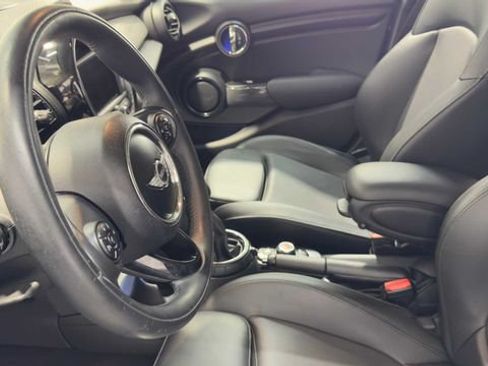 Used 2015 MINI Cooper 4-Door Hardtop FWD image 21
