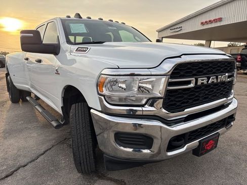 Certified 2024 RAM 3500 Tradesman w/ Chrome Appearance Group AWD/4WD image 11