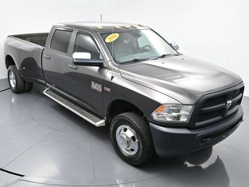 Used 2016 RAM 3500 Tradesman AWD/4WD image 34