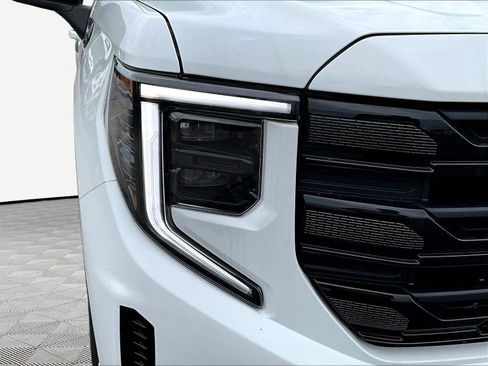 New 2026 GMC Sierra 1500 Elevation AWD/4WD image 7