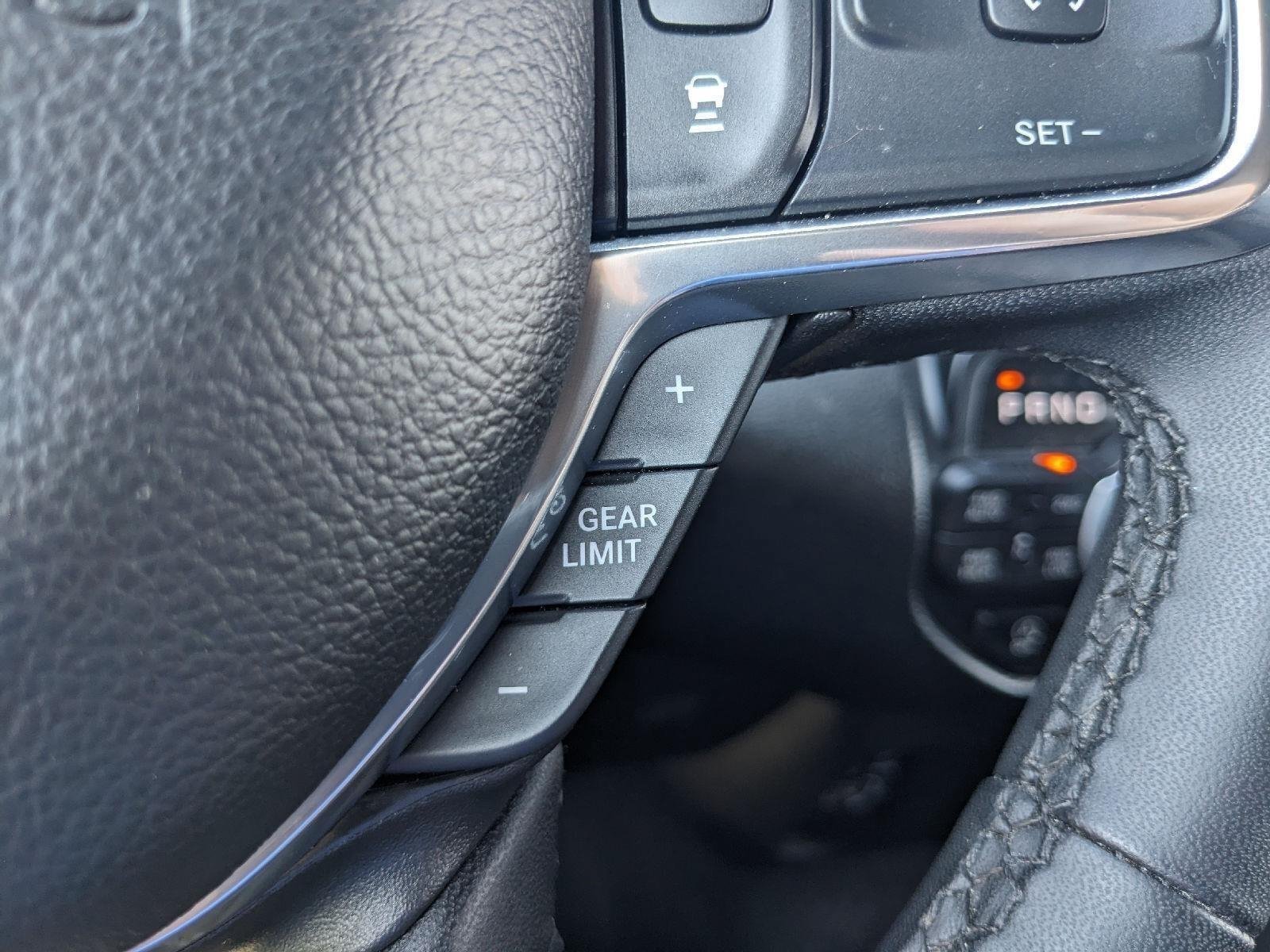 Used 2025 RAM 1500 Laramie AWD/4WD image 60