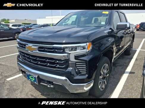 Certified 2023 Chevrolet Silverado 1500 LT AWD/4WD image 1