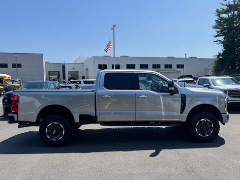Used 2024 Ford F350 Lariat w/ Lariat Ultimate Package AWD/4WD image 3