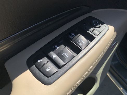 Used 2018 Dodge Durango Citadel w/ Technology Group image 15