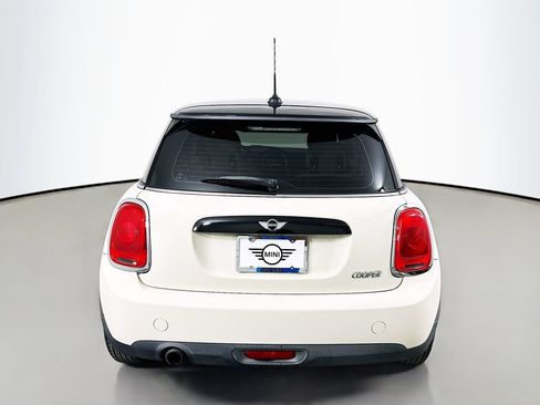 Used 2016 MINI Cooper 2-Door Hardtop FWD image 6