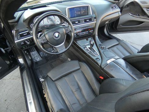 Used 2012 BMW 650i Convertible image 23