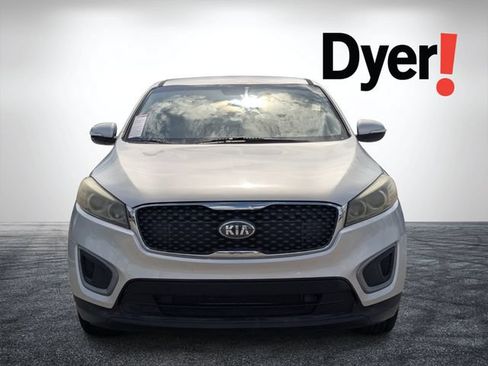 Used 2016 Kia Sorento L FWD image 9