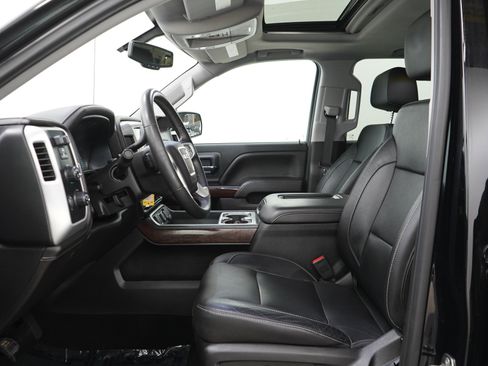 Used 2018 GMC Sierra 1500 SLT w/ SLT Premium Package AWD/4WD image 24