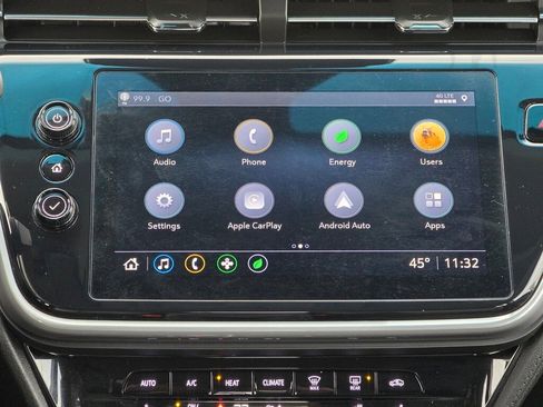 Used 2022 Chevrolet Bolt LT w/ Infotainment Package image 12