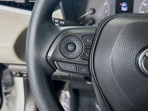 Used 2025 Toyota Corolla LE w/ Convenience Package FWD image 14