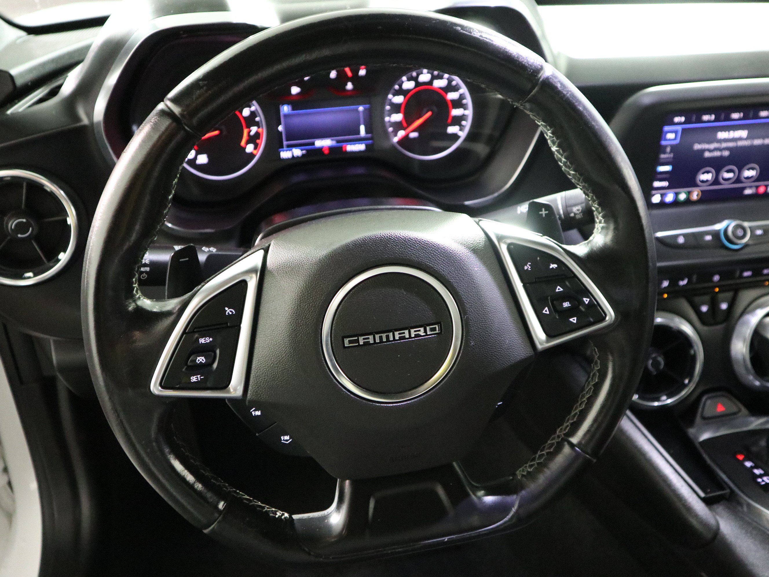 Used 2020 Chevrolet Camaro LT RWD image 16