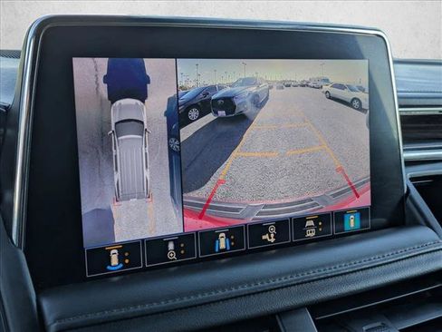 Used 2021 Chevrolet Tahoe High Country image 14