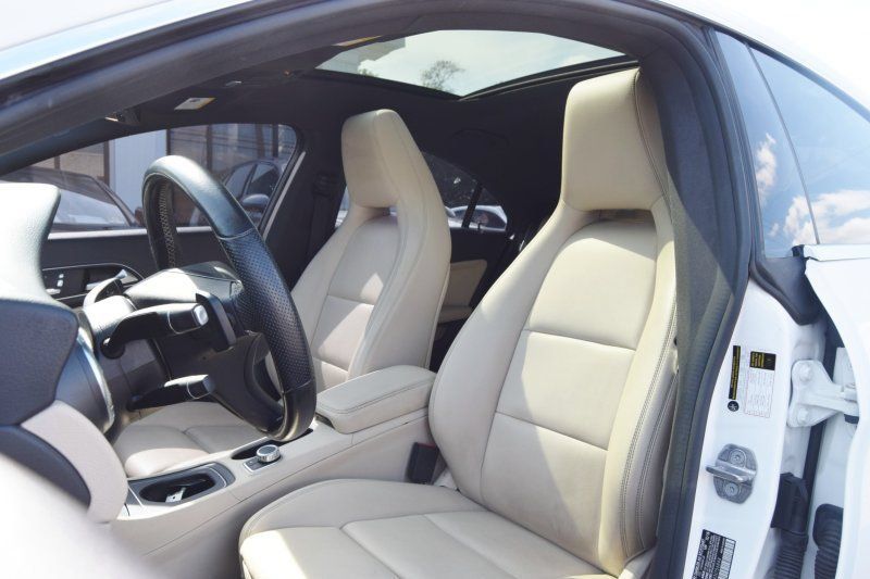 Used 2019 Mercedes-Benz CLA 250 4MATIC w/ Premium Package image 20