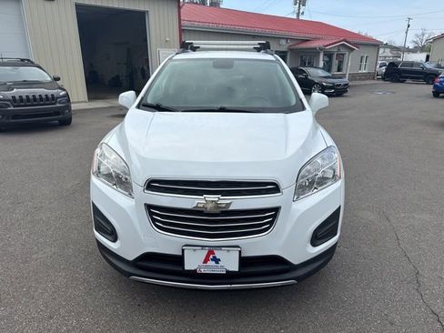 Used 2016 Chevrolet Trax LT w/ LT Convenience Package image 8