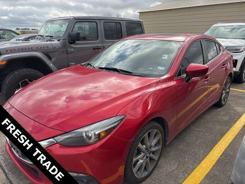 Used 2018 MAZDA MAZDA3 Grand Touring image 9