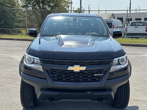 Used 2018 Chevrolet Colorado ZR2 image 9