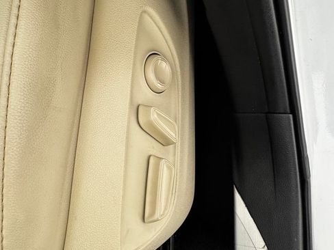 Used 2020 Toyota Highlander Platinum image 31