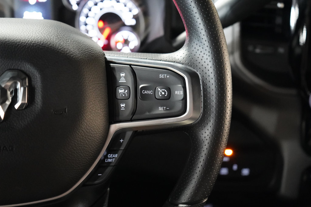 New 2027 RAM 3500 Tradesman AWD/4WD image 14