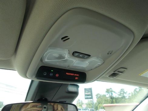 Used 2024 Buick Encore GX Sport Touring w/ Comfort Package image 21