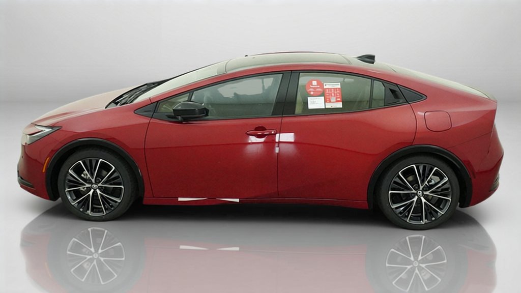 New 2027 Toyota Prius Limited FWD image 6