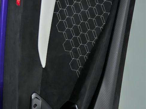 Used 2024 Lamborghini Revuelto image 27