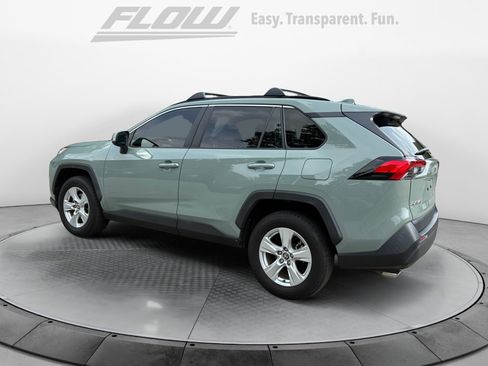Used 2021 Toyota RAV4 XLE w/ Convenience Package AWD/4WD image 6