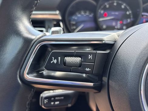 Used 2022 Porsche Macan AWD/4WD image 28