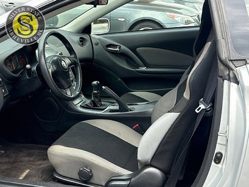 Used 2003 Toyota Celica GT image 10