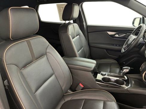 Used 2023 Chevrolet Blazer Premier image 14