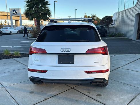 Used 2025 Audi Q5 2.0T Premium image 7