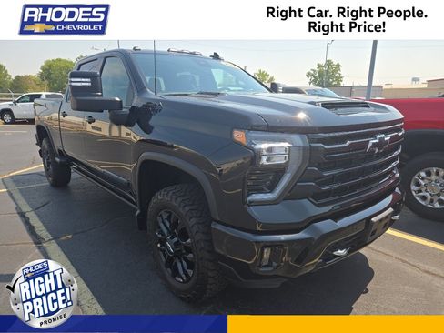 Certified 2025 Chevrolet Silverado 2500 High Country w/ High Country Premium Package AWD/4WD image 1
