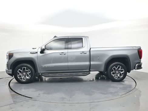 Used 2026 GMC Sierra 1500 SLE w/ Preferred Package image 3
