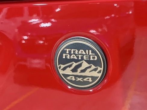 Used 2022 Jeep Wrangler Unlimited Rubicon image 33