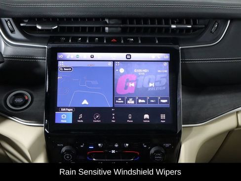 Used 2023 Jeep Grand Cherokee L Limited w/ Luxury Tech Group II AWD/4WD image 28