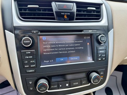 Used 2016 Nissan Altima 2.5 SL w/ 2.5 Technology w/LED Package image 14