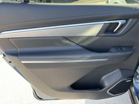 New 2026 Buick Enclave Preferred w/ Power Package AWD/4WD image 18