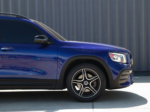 Used 2021 Mercedes-Benz GLB 250 image 31