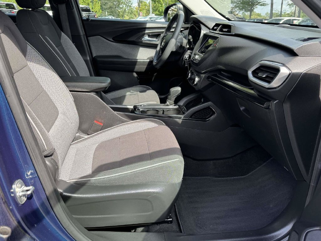 Used 2021 Chevrolet TrailBlazer LS FWD image 15
