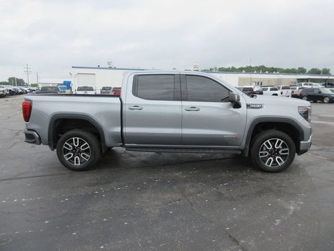 Certified 2025 GMC Sierra 1500 AT4 w/ AT4 Premium Package AWD/4WD image 5