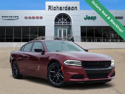 Used 2020 Dodge Charger SXT w/ Blacktop Package
