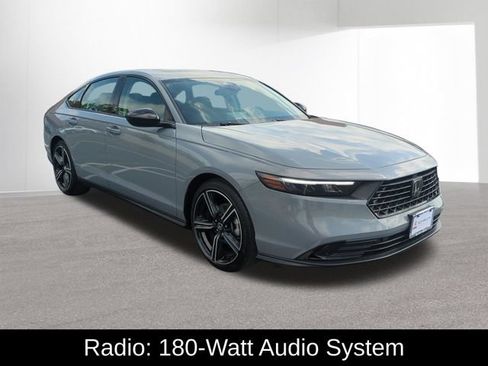 Used 2026 Honda Accord SE image 3