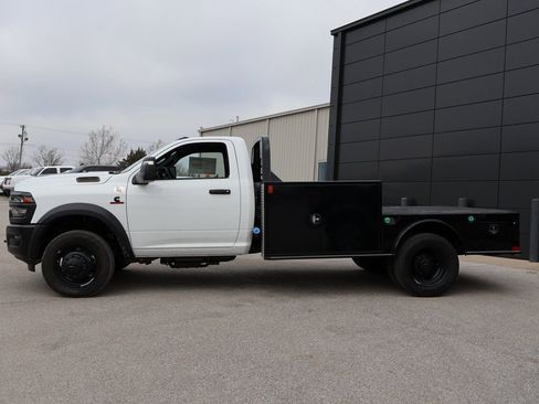 New 2026 RAM 5500 Tradesman AWD/4WD image 2