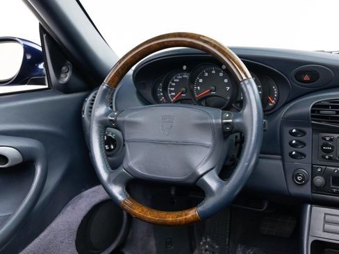 Used 2000 Porsche 911 Cabriolet image 10